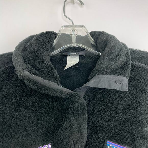 Women's PATAGONIA Polartec 1/4 Snap-T Black Fleece Pullover Sweater Small - Picture 3 of 13